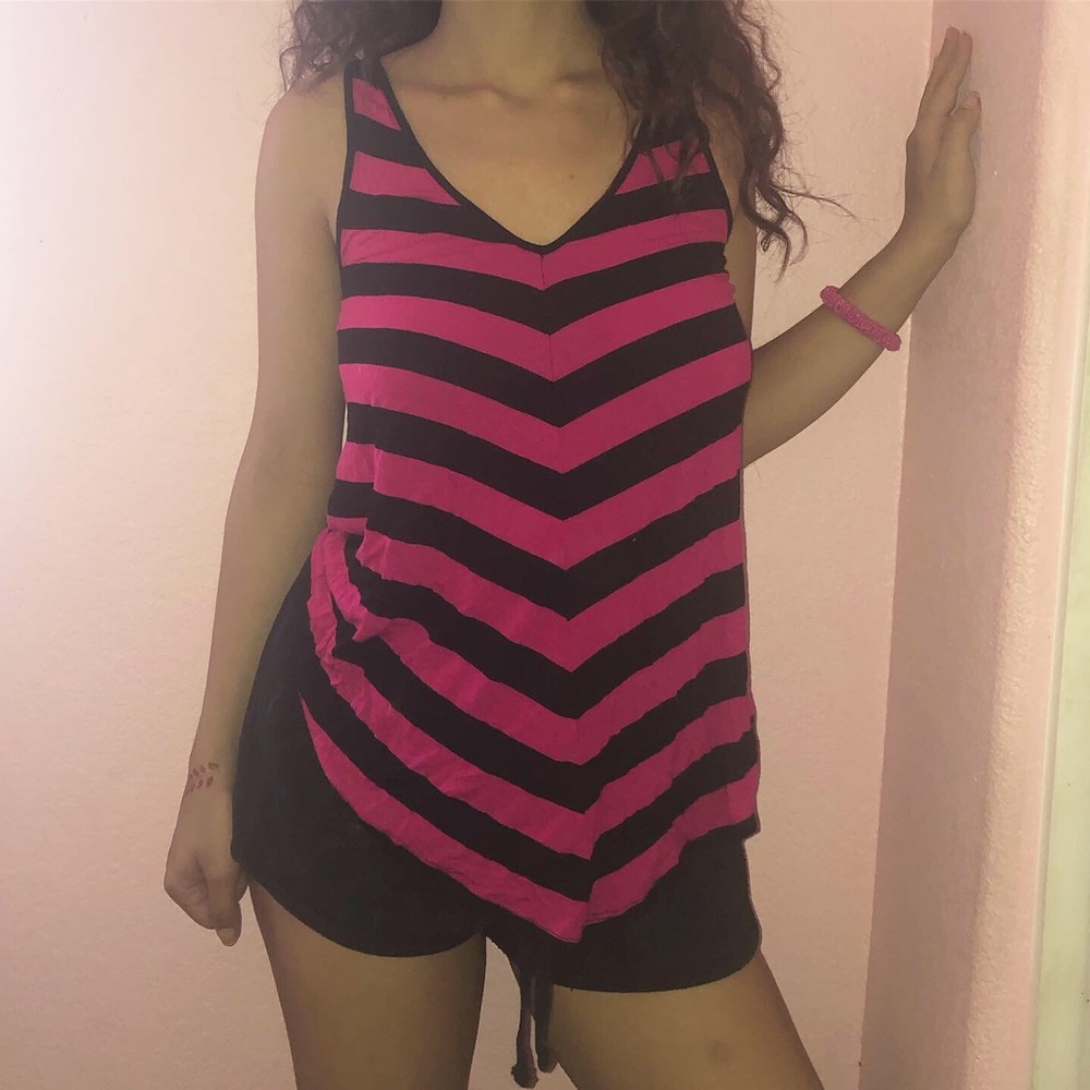 Striped Tank Top - Picture 3 of 3